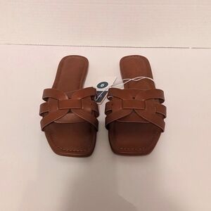 NWT Women's Edna Slide Sandals with Memory Foam Insole - Universal Thread Cognac